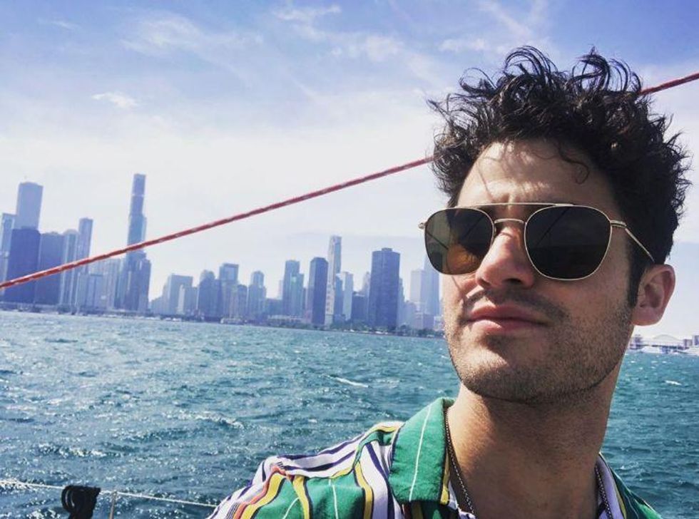 Darren Criss (Raymond Ansley)