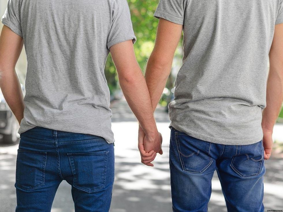 #DearElio, Here are 15 Tips to Tell if a Guy is into You