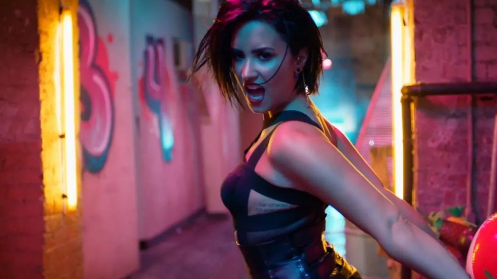Demi Lovato in the Cool for the Summer video