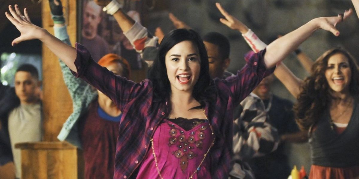 Demi Lovato Lesbian Sex - Fans Blast Disney Channel's Demi Lovato Erasure From Celebration Video