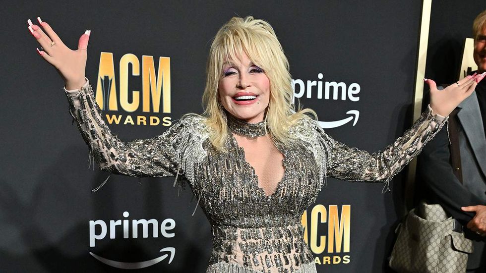 ¿Quieres honrar a Dolly Parton? Amo a las personas LGBTQ+ como ella
