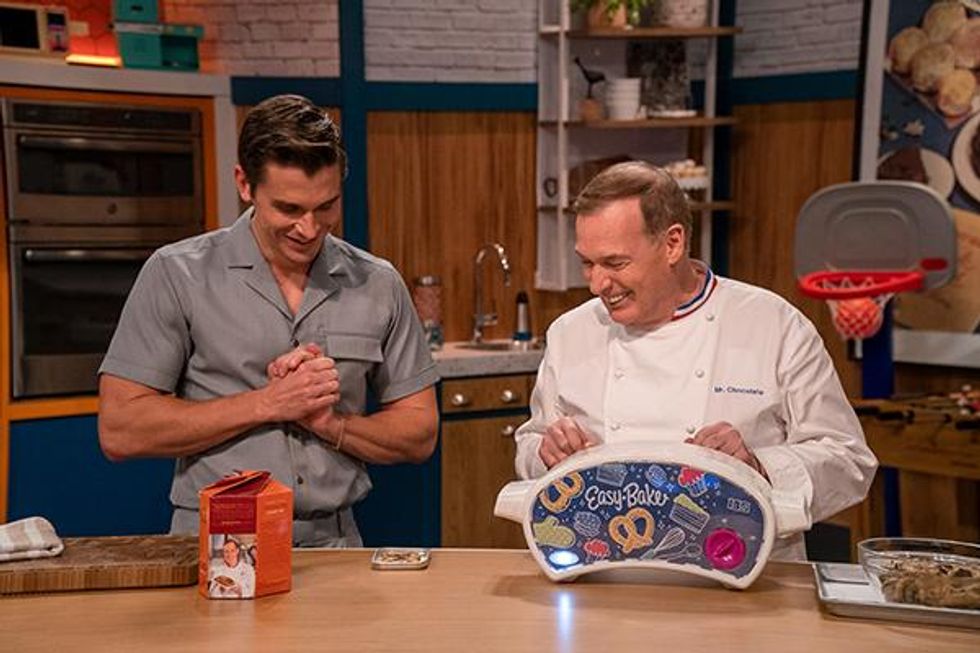 Easy-Bake Battle still