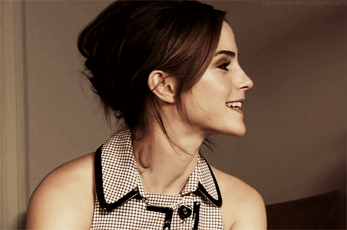 emma-watson-laughing