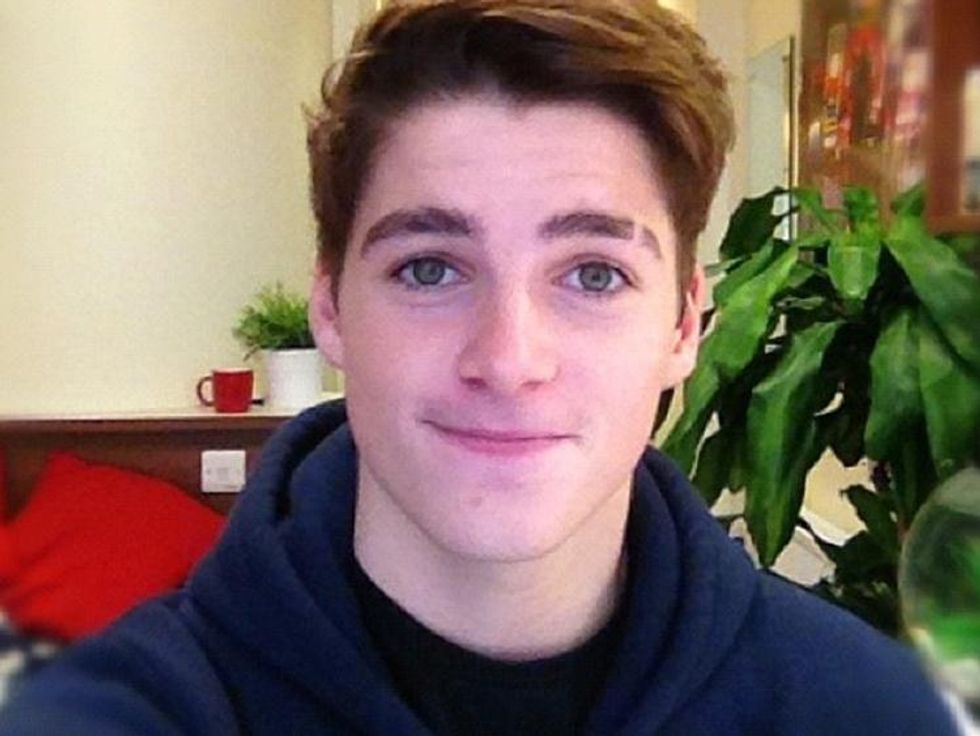 finn-harries-eyebrow-slit