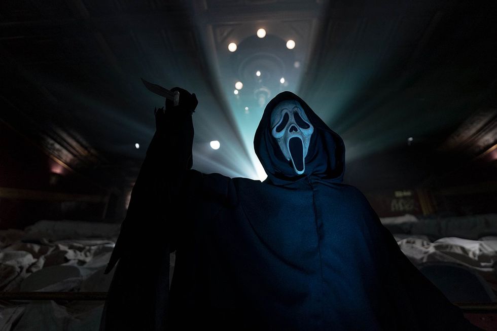 Ghostface wields a knife in Scream VI