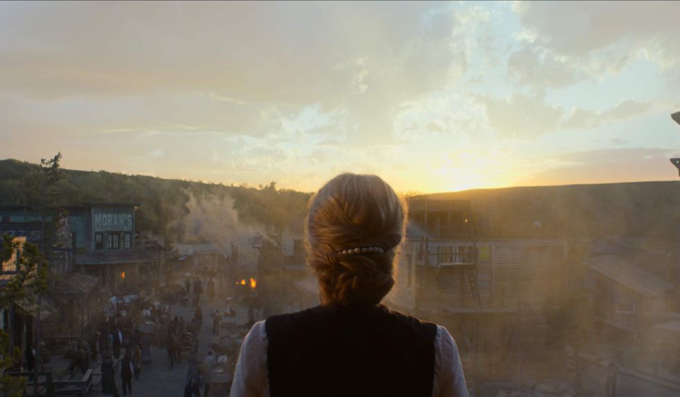 Gillian Anderson in 'The Abandons.'