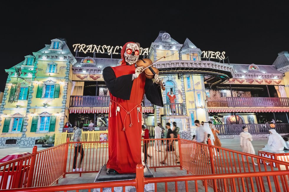 Halloween amusement park