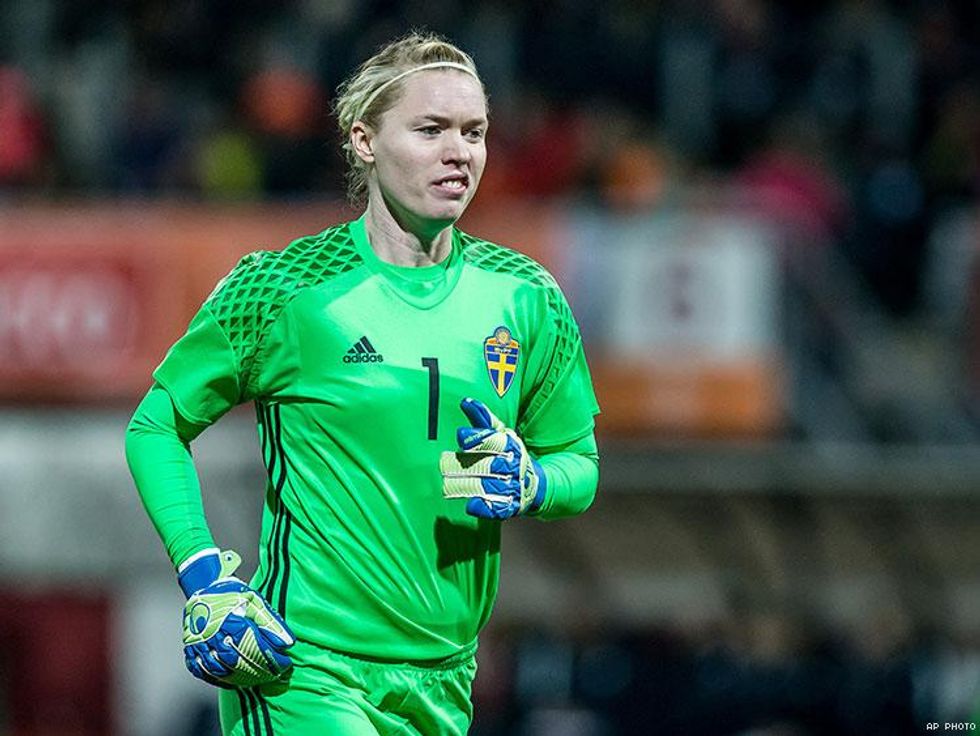 Hedvig Lindahl - Soccer \u2013 Sweden