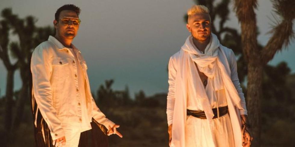 home-morgxn-walk-the-moon.jpg
