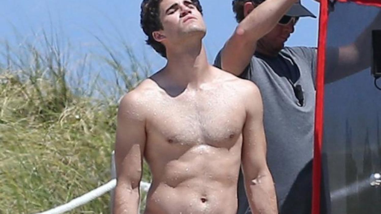 <p>Darren Criss Flaunts Skimpy Speedo on Set of <em>American Crime Story</em></p>