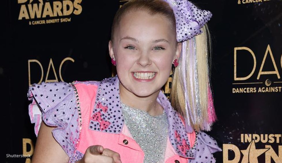JoJo Siwa Is Back Together With Kylie Prew, Shares Adorable Pics
