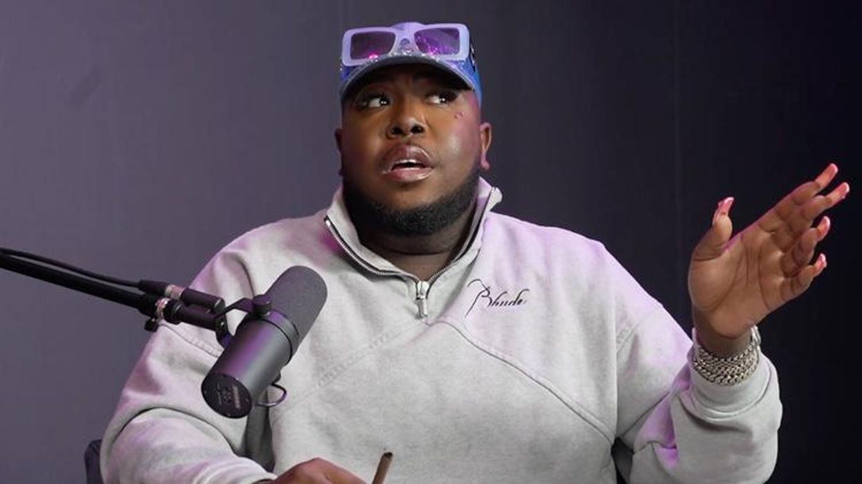 <p>Saucy Santana Tells Hilarious Story of Dating Girls as a Bisexual Teen</p>