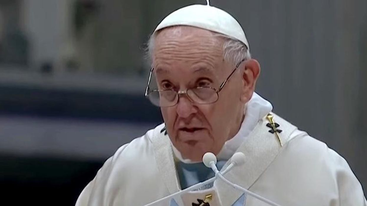 <p>Pope Blasts 'Selfish' People Who Adopt Pets Instead of Having Children</p>