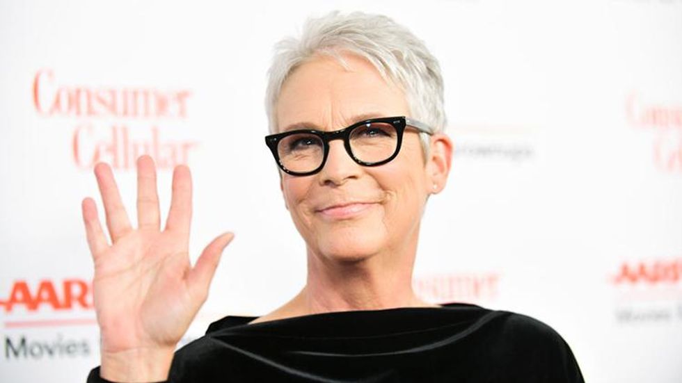 Jamie Lee Curtis & Her Trans Daughter Share Photo, Coming Out Lessons