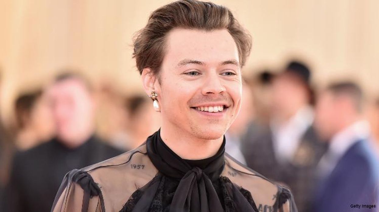 <p>Harry Styles Makes History With <em>Vogue</em> Cover In a Dress</p>