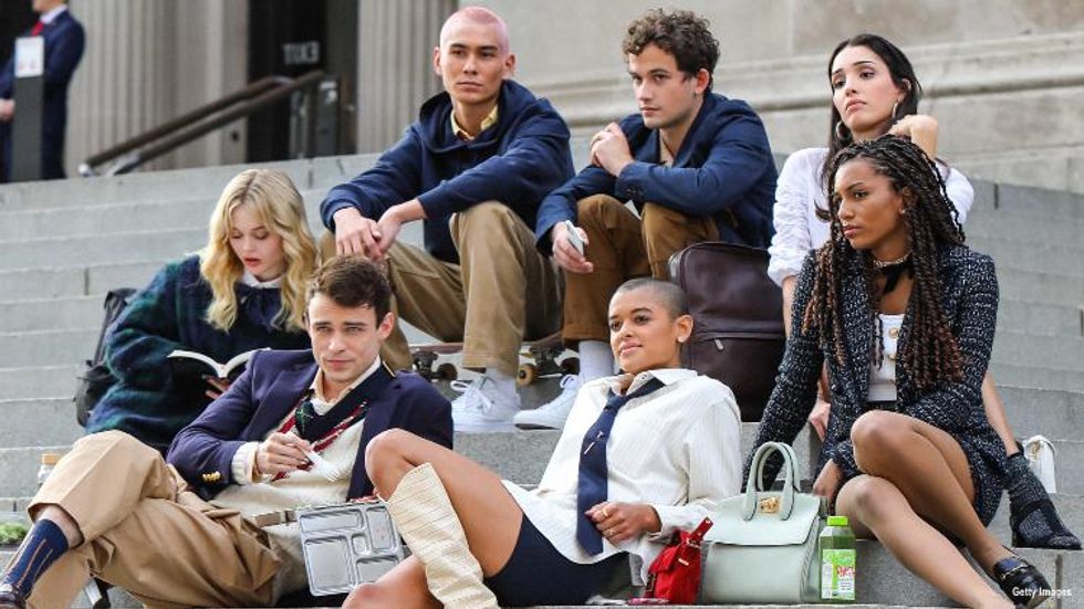 Here's the First Look at HBO's 'Gossip Girl' Reboot