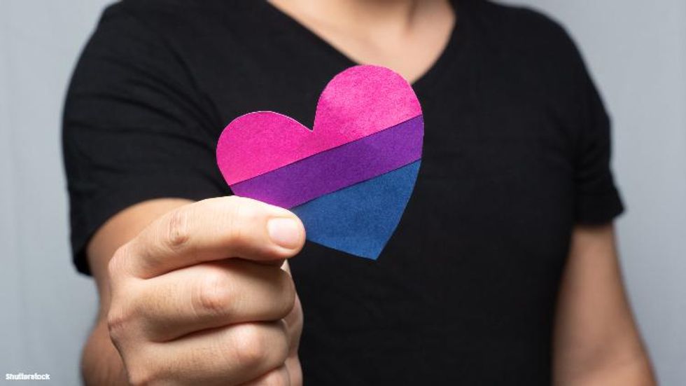 5 Tips for Those Struggling to Come Out as Bisexual