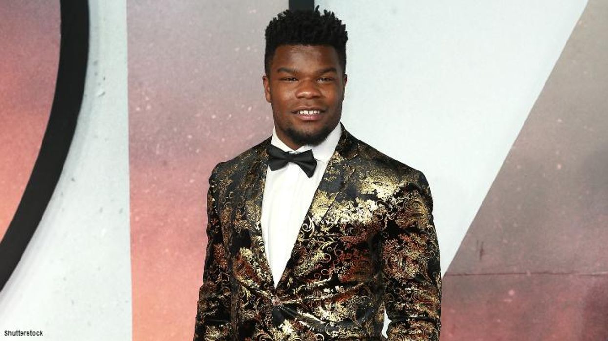 <p>Rugby Player Levi Davis Comes Out As Bisexual</p>