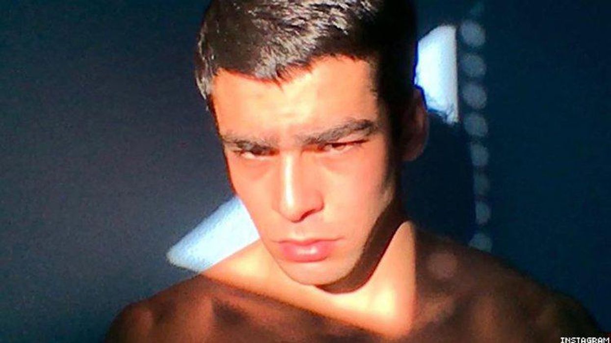 <p><em>Élite</em> Star Omar Ayuso Video Chats With a Naked Man in Instagram Post</p>