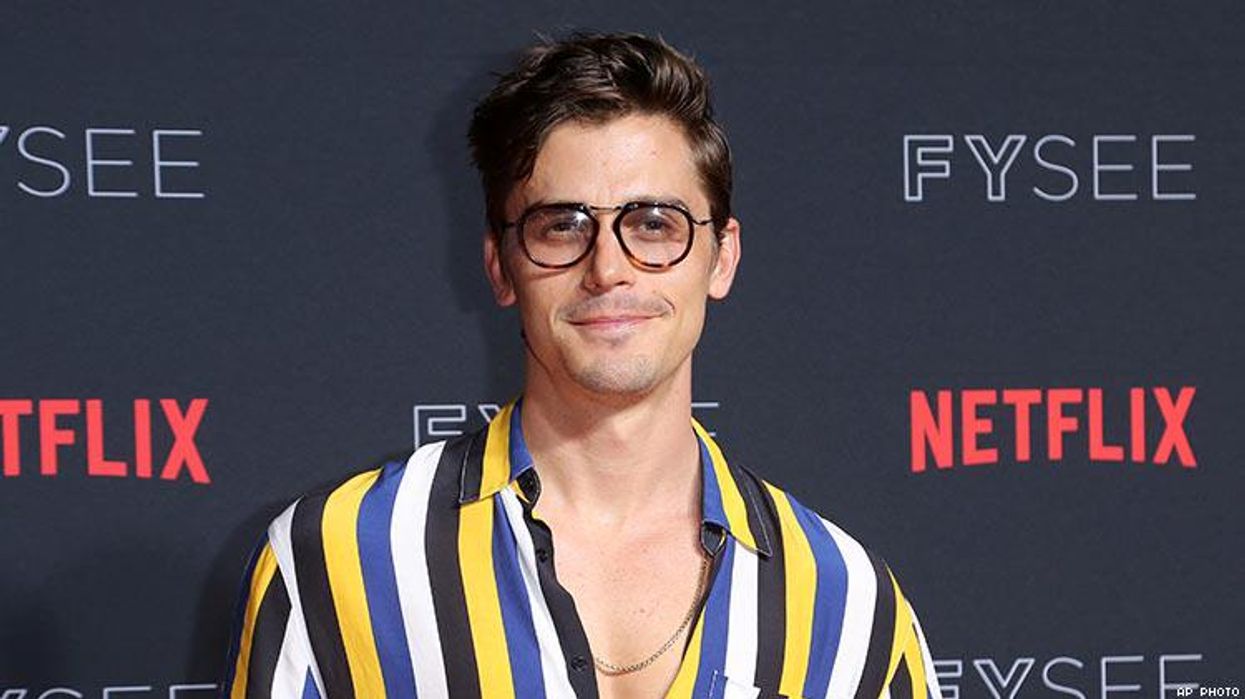 <p>Netflix Greenlights Rom-Com Based on Antoni's Sexually Fluid Love Life</p>