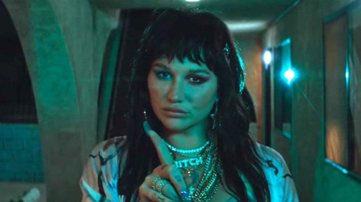 <p>Kesha Ordered to Pay Alleged Rapist Dr. Luke $374K, Lawsuit Continues</p>