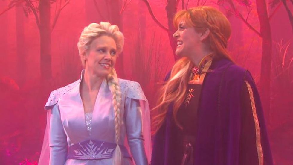 Kate McKinnon Stars as Gay Elsa in SNL's 'Frozen' Deleted Scenes