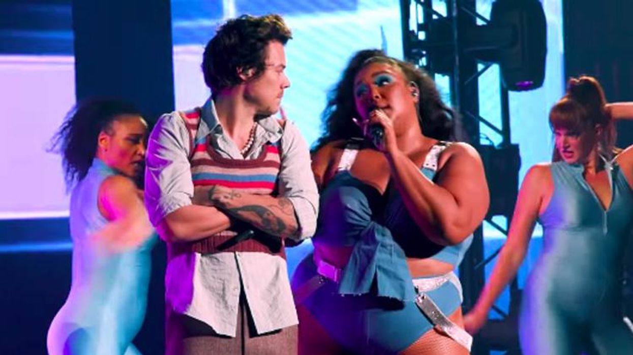 <p>Lizzo Brought Harry Styles on Stage for 'Juice' and It Was Beautiful</p>