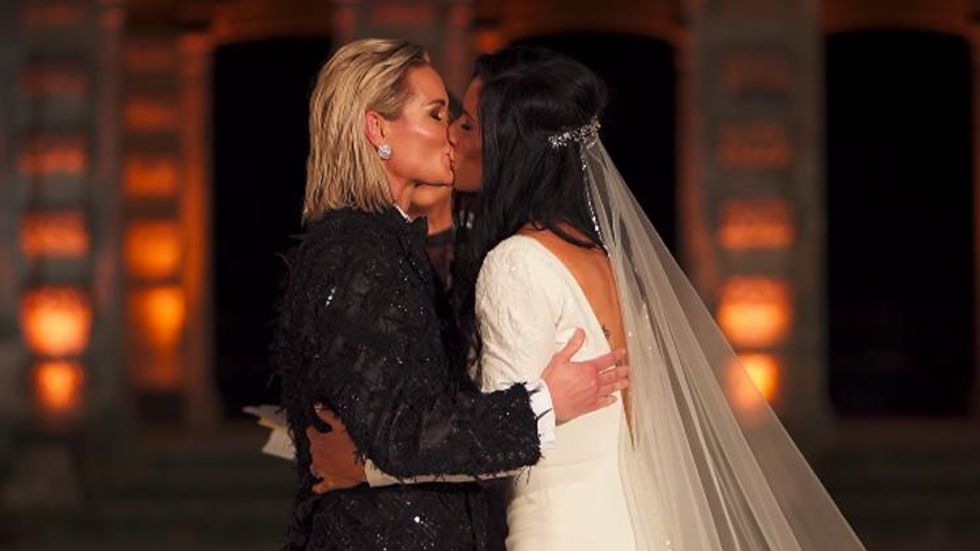 Ali Krieger and Ashlyn Harris Got Married and the Pics are ADORABLE