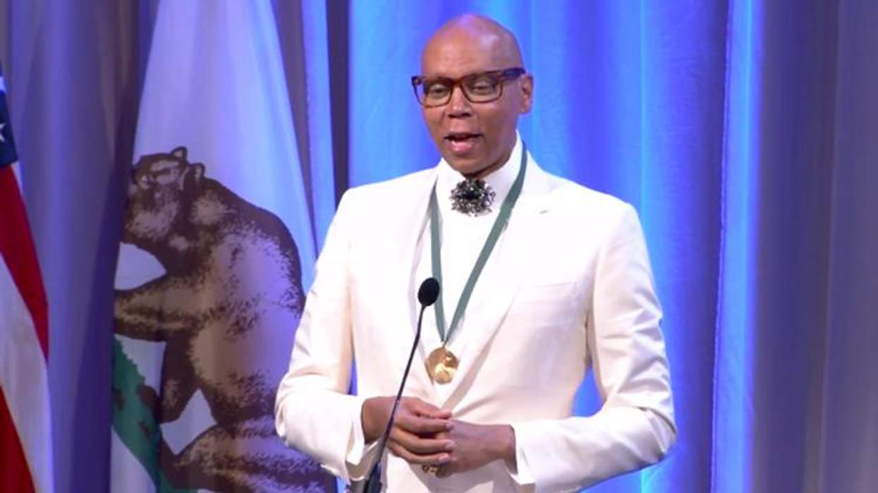 <p>RuPaul Becomes First Drag Queen Inducted Into California Hall of Fame</p>