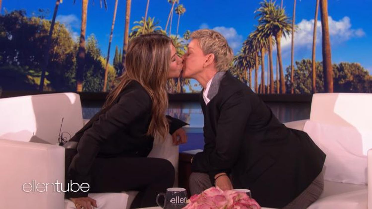 <p>Jennifer Aniston Gave Ellen a Kiss on Her 'Soft Lips'</p>