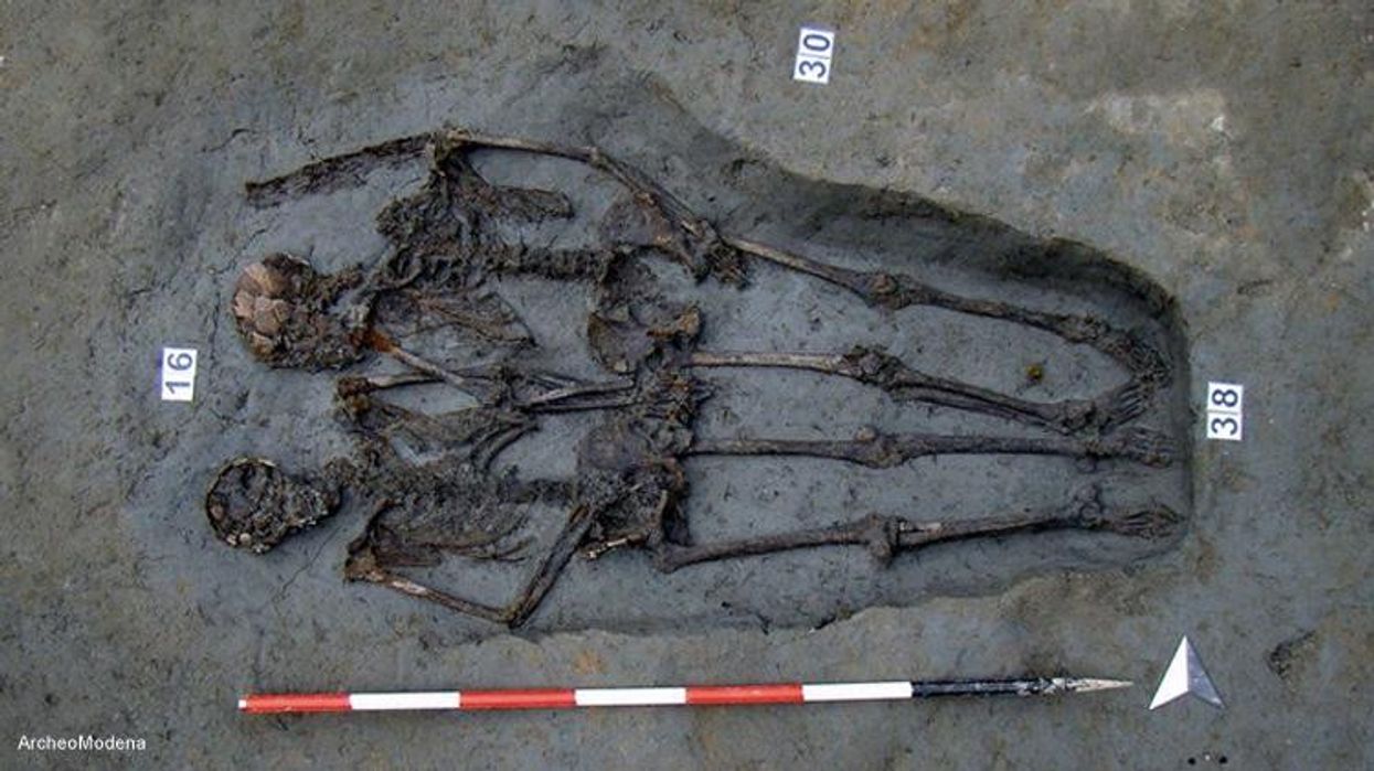 <p>Turns Out the Famed 'Lovers of Modena' Were Men, But Like, No Homo</p>