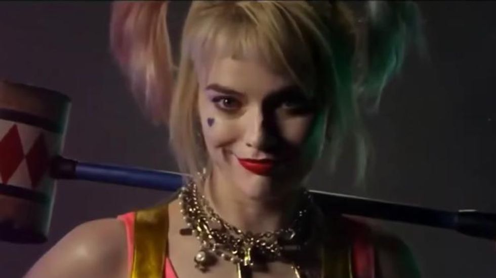 The First Teaser for Harley Quinn in 'Birds of Prey' Is Finally Here