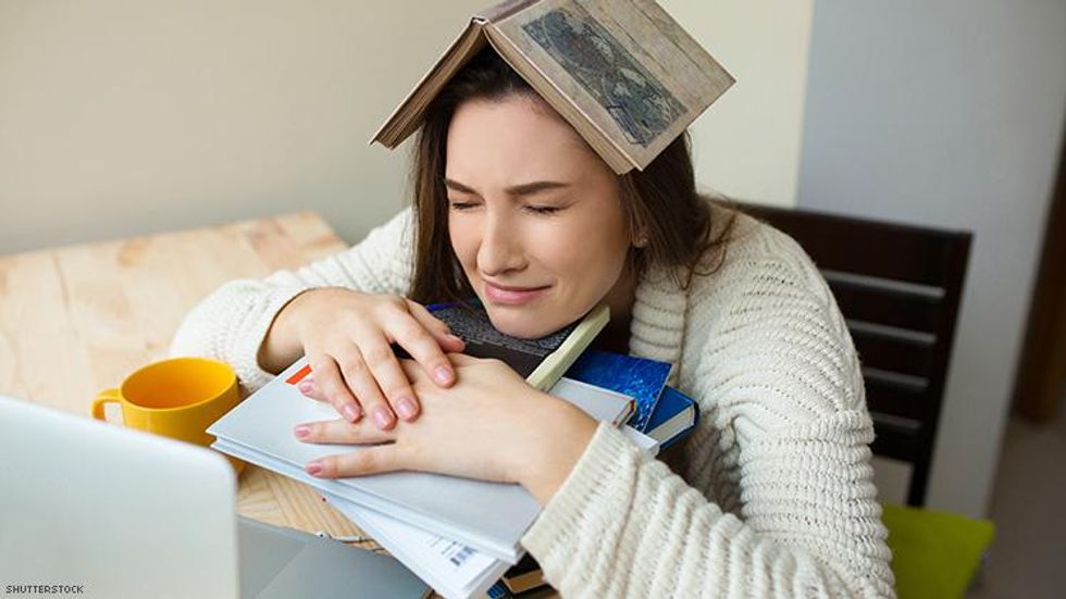 7 FOMO Thoughts Recent College Grads Have During Back-to-School Season