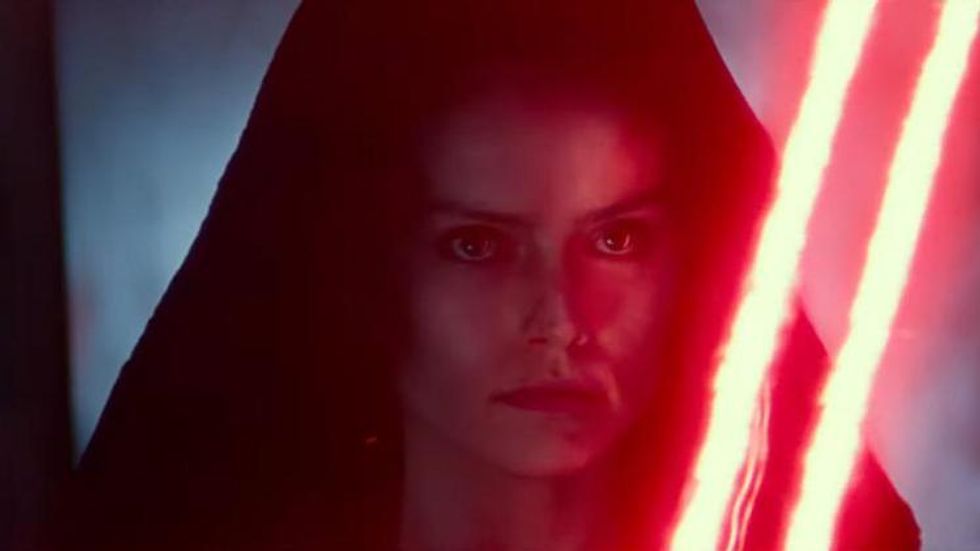 'Star Wars: The Rise of Skywalker' Trailer Dropped & We're So Confused