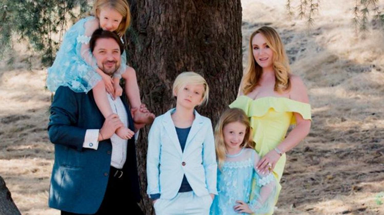 <p>Blogger Who Started Gender Reveal Party Craze Has Some Regrets</p>