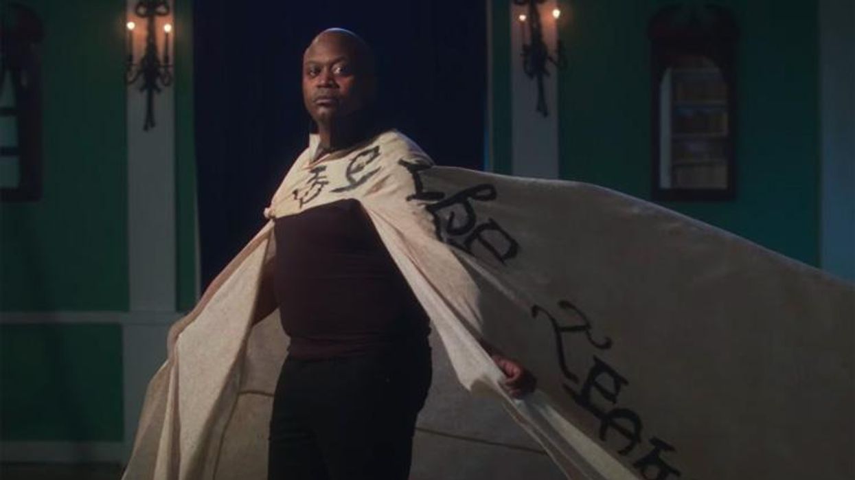 <p>Tituss Burgess Debuts Stupidly Catchy Anti-Trump Anthem '45'</p>