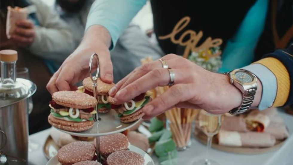 Burger King Turned a Whopper Into Diamonds for Gay Couple