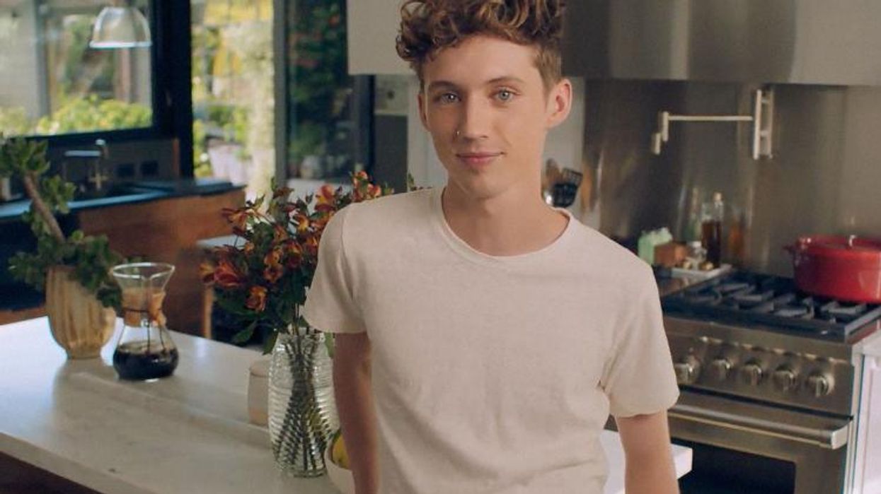 <p>Troye Sivan's House Tour Will Make You Feel Poor As Hell</p>