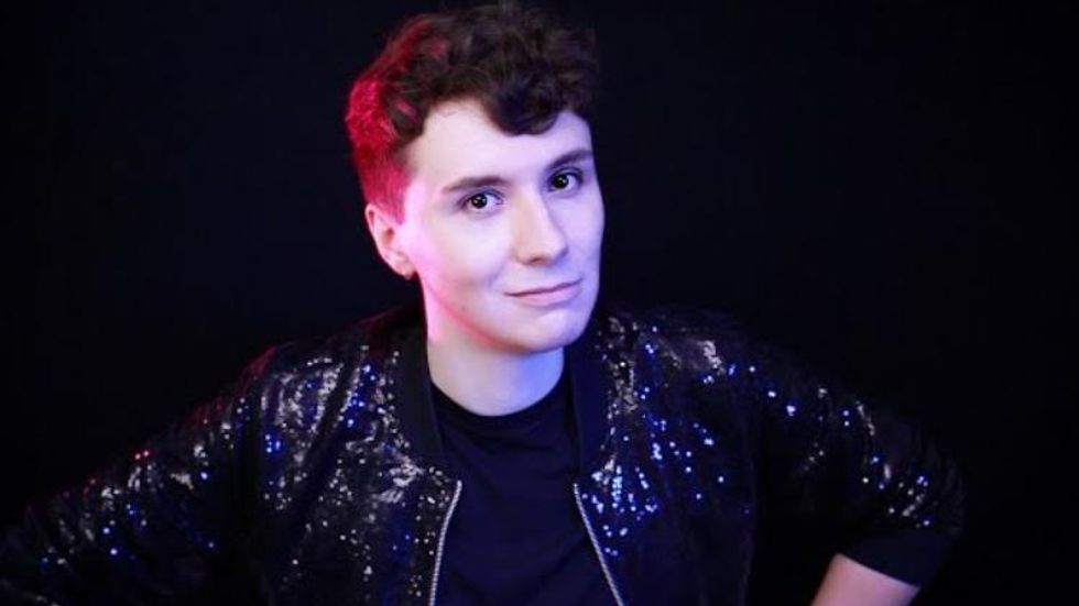 YouTuber Dan Howell Just Came Out As Gay