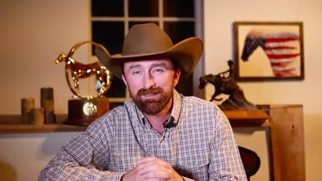 <p>Mormon Utah County Commissioner Comes Out as Gay</p>