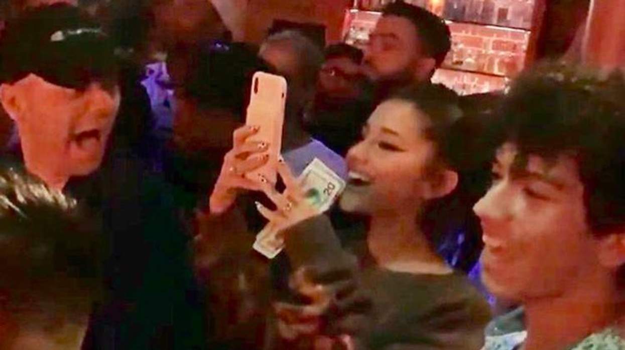 <p>Ariana Grande Stopped by a Drag Show in Texas and Everyone Freaked</p>
