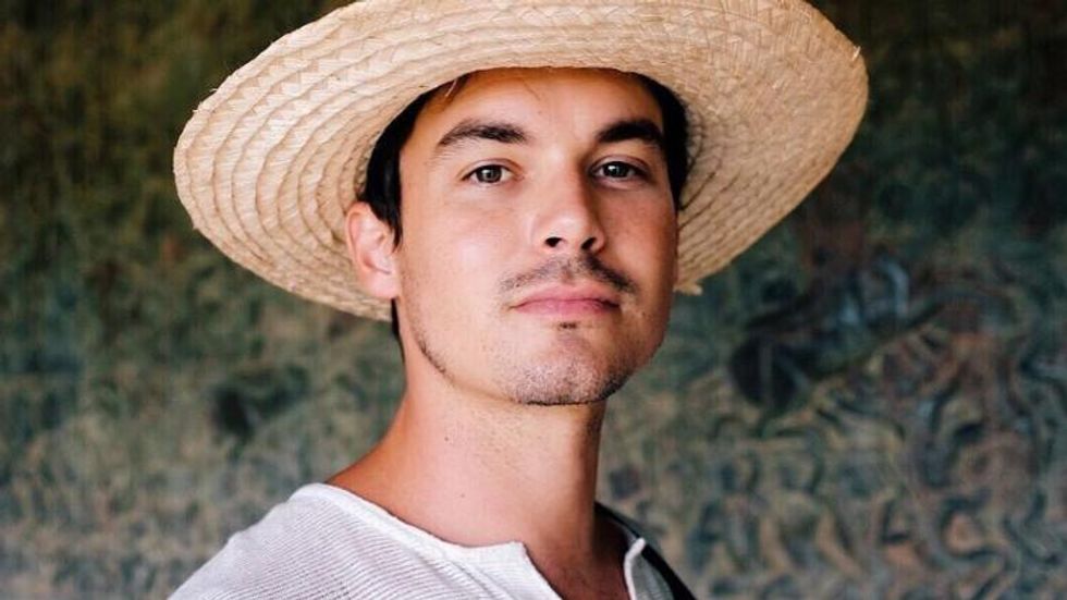 'Pretty Little Liars' Star Tyler Blackburn Comes Out as Queer