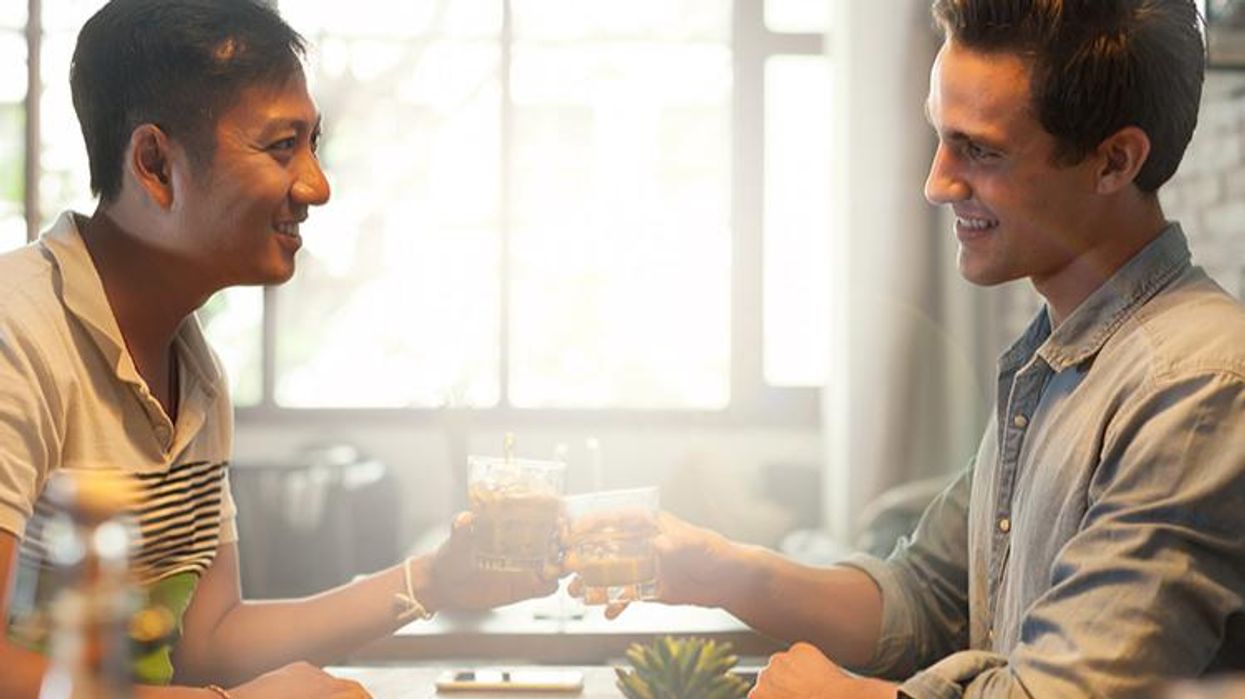 <p>3 Easy Ways to Stay Safe While Using Dating Apps</p>