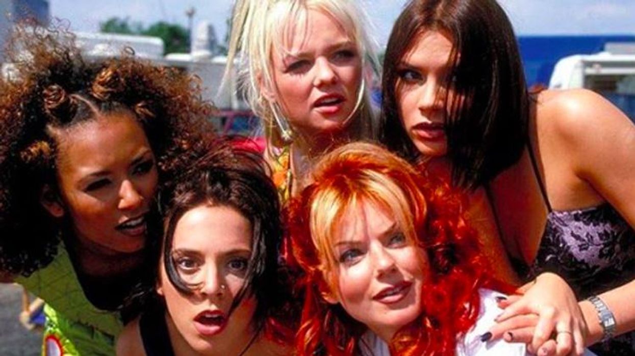 <p>Mel B Admits She and Geri Hooked Up During Early Spice Girls Years</p>