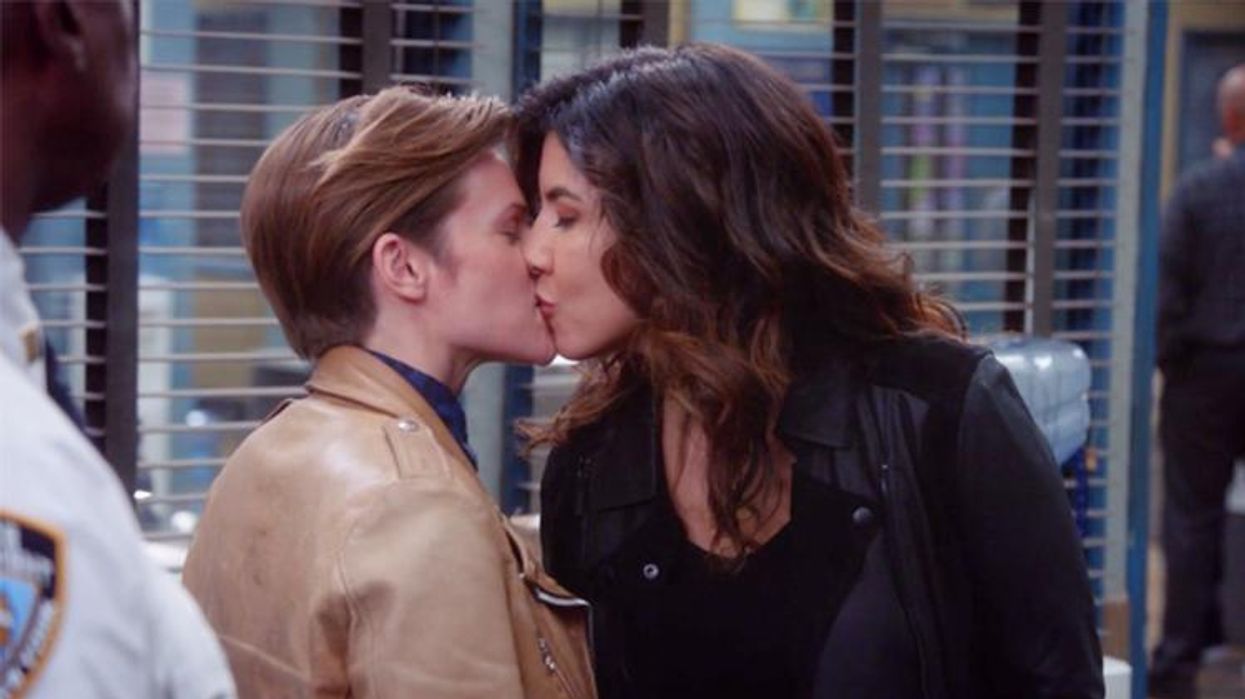 <p>Rosa Finally Kissed Her Girlfriend on <em>Brooklyn Nine-Nine</em> & Fans Are Losing It</p>