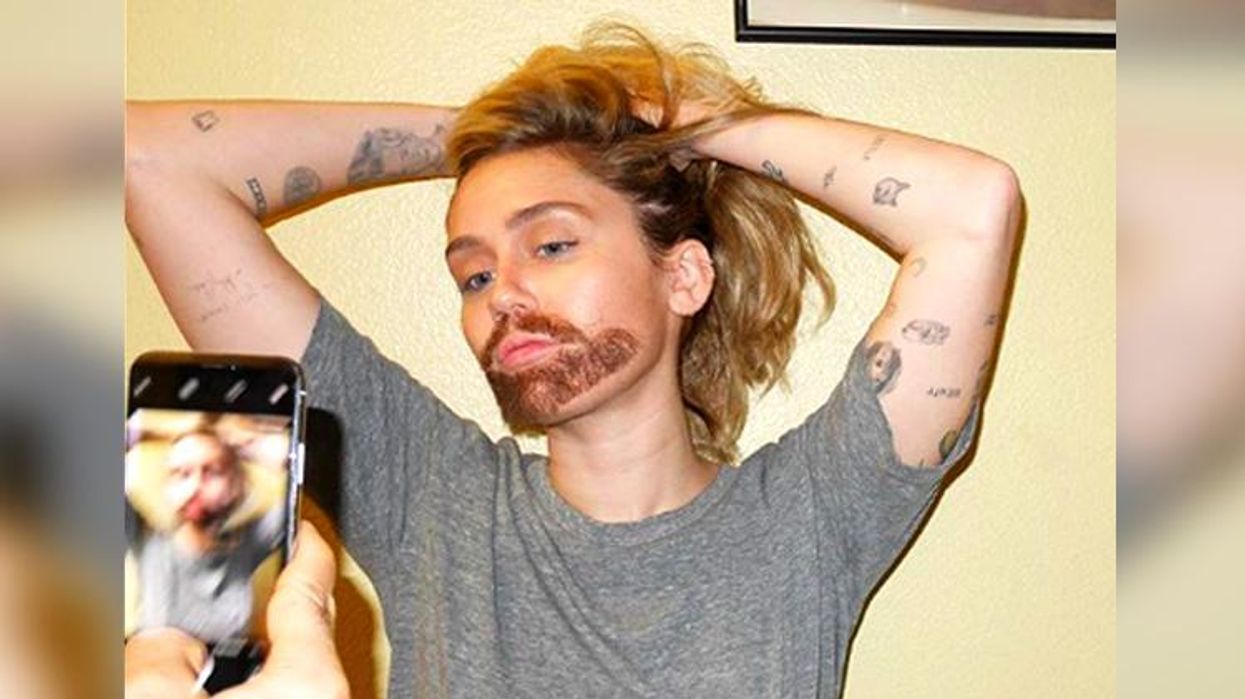 <p>Miley Cyrus: 'My First Kiss Was With a Girl'</p>