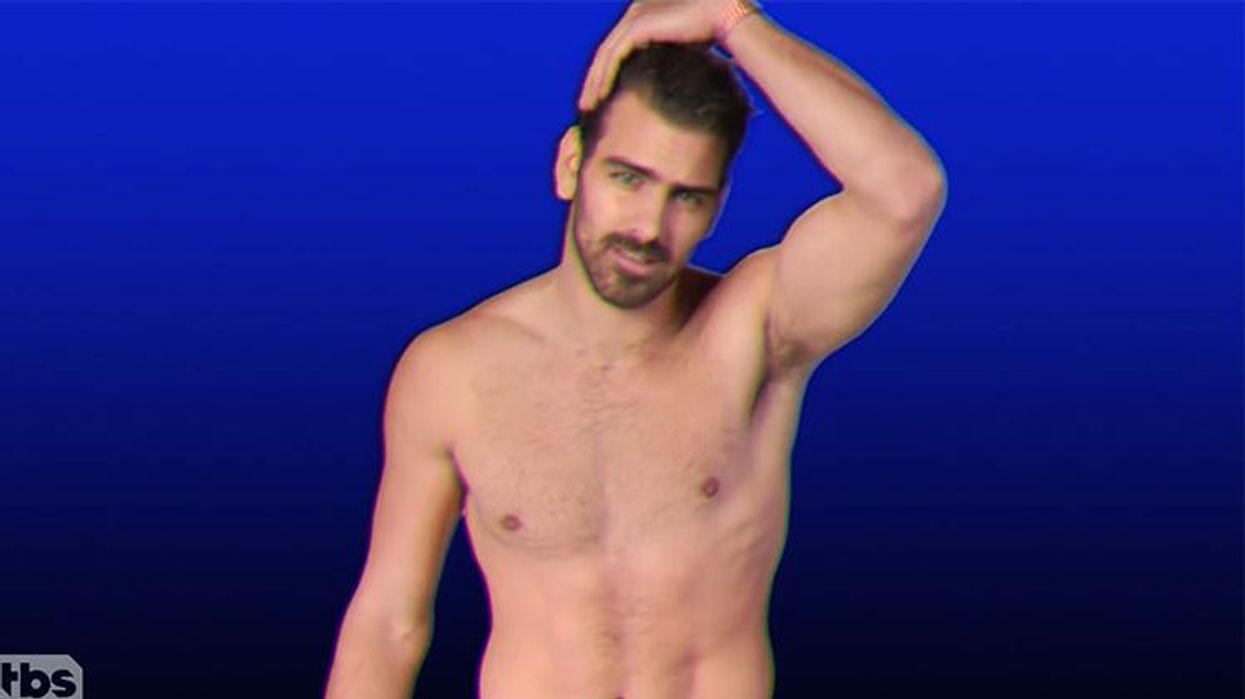 <p>Nyle DiMarco Strips! (For Police Brutality Awareness for the Disabled)</p>