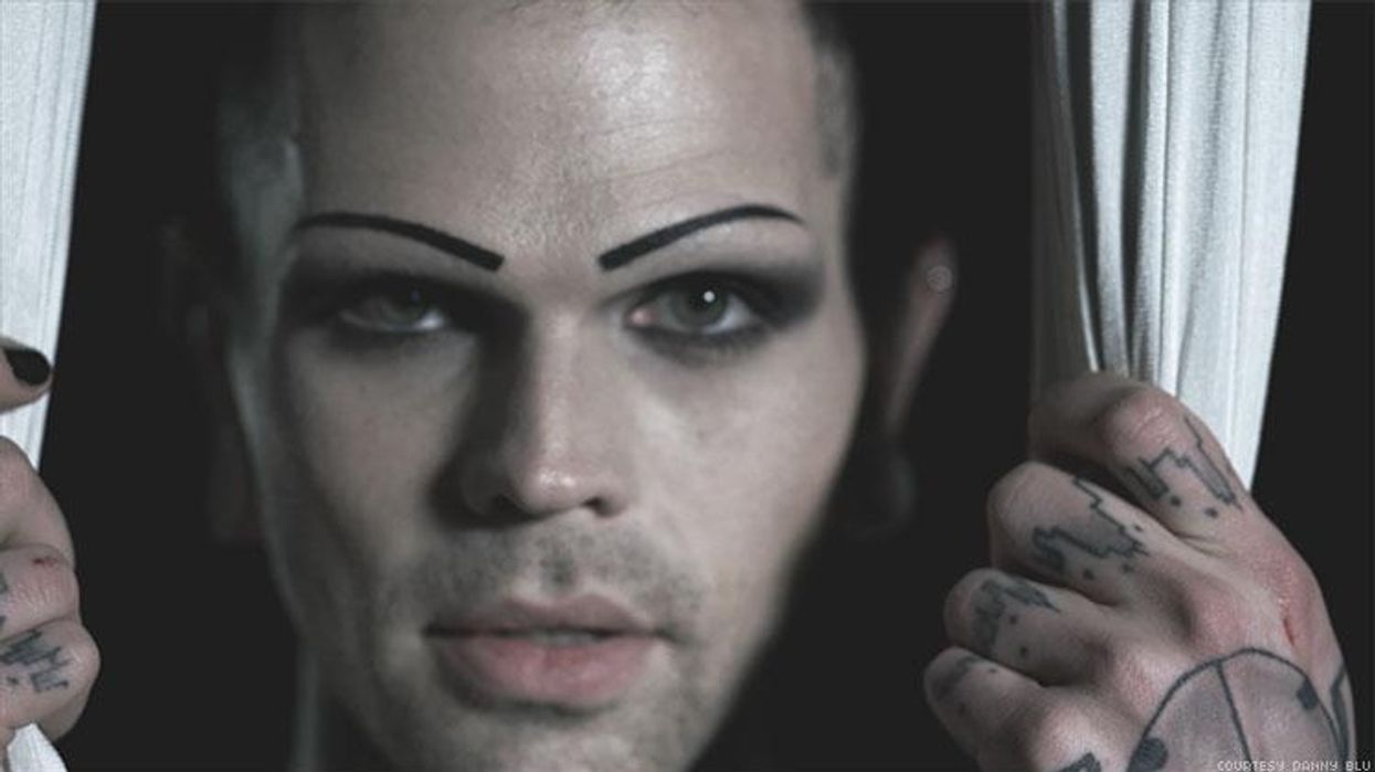 <p>Danny Blu Strips Down in the New 'Reckless Heart' Music Video</p>