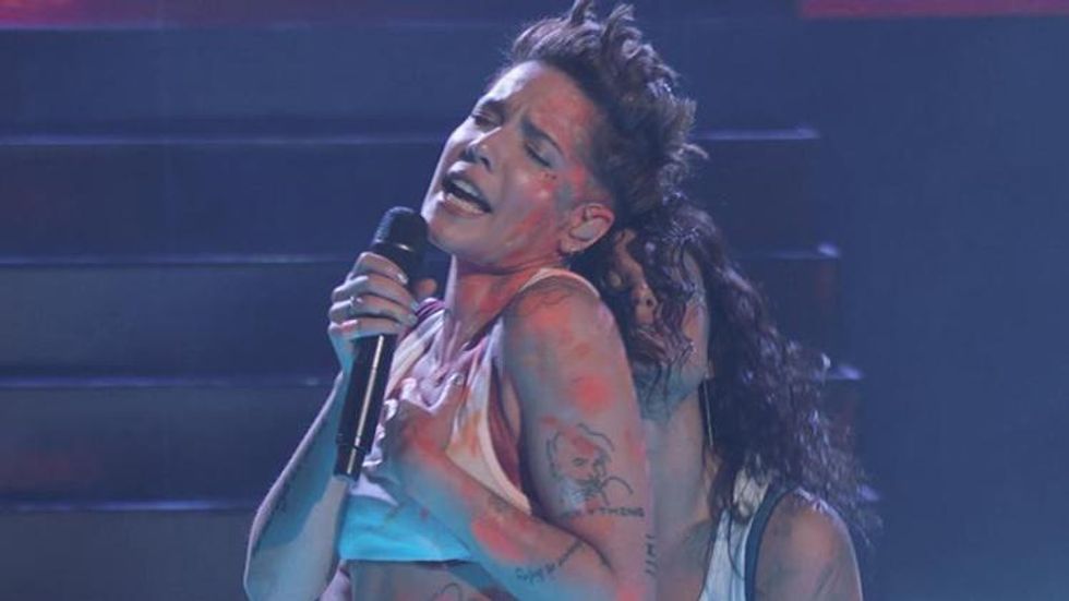 Halsey Claps Back at Homophobic Hecklers of Her 'Voice' Performance