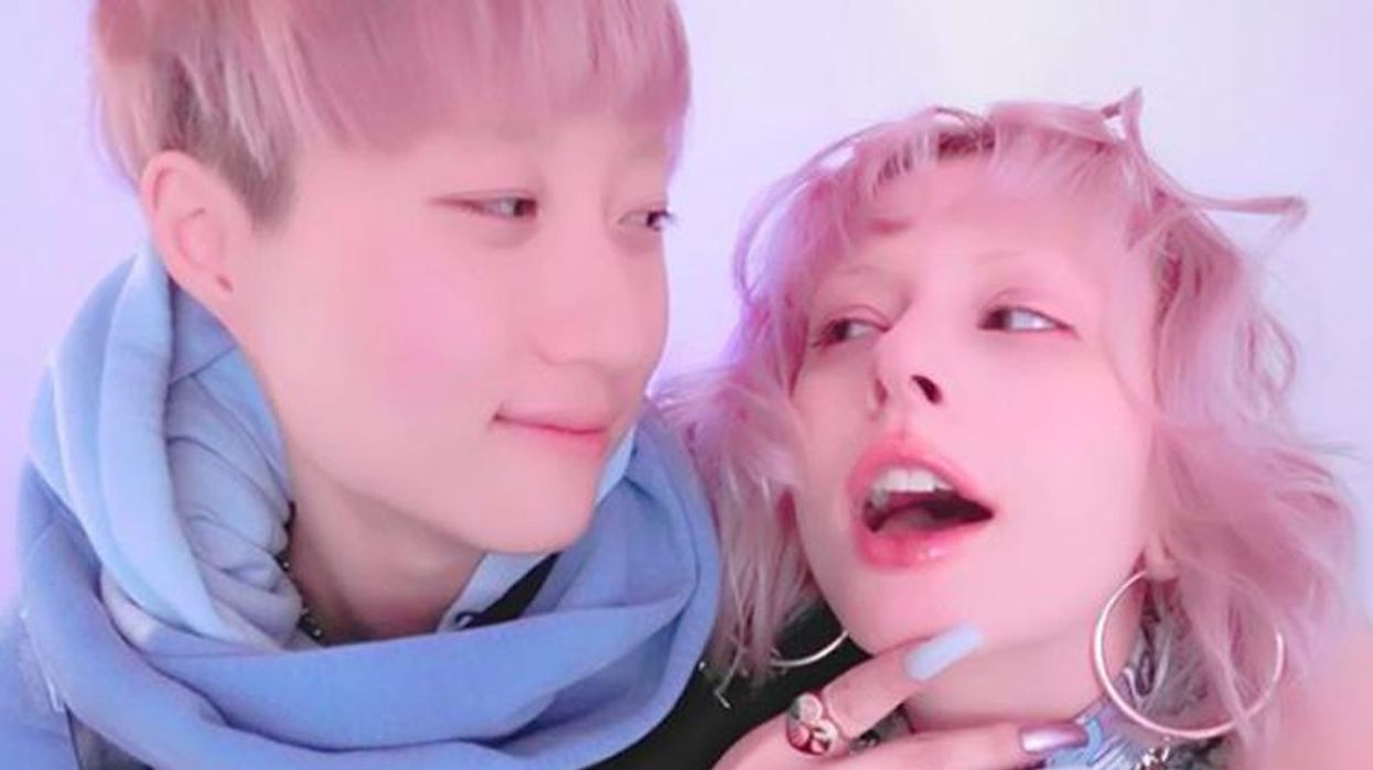 <p>Jackie Chan's Daughter Marries Girlfriend in Canada</p>